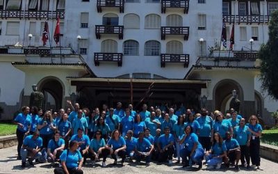 Estudantes da EJA Participam de Atividade de Campo em Petrópolis