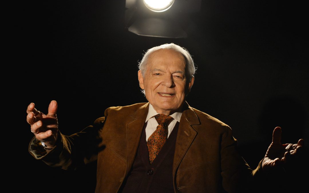 Espetáculo com Othon Bastos é destaque na programação cultural