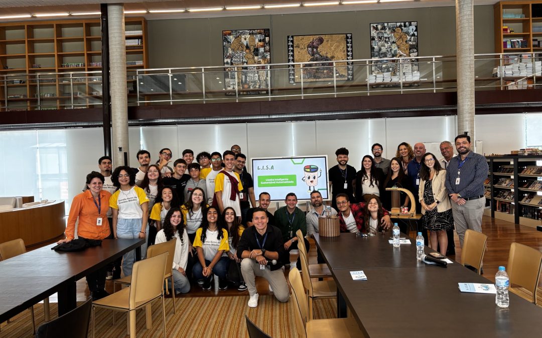 Estudantes da Escola Sesc de Ensino Médio criam lixeira inteligente