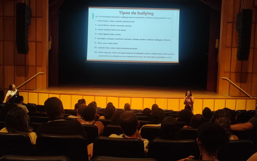 I Escola de Portas Abertas de 2025 promove reflexão sobre bullying e redes sociais