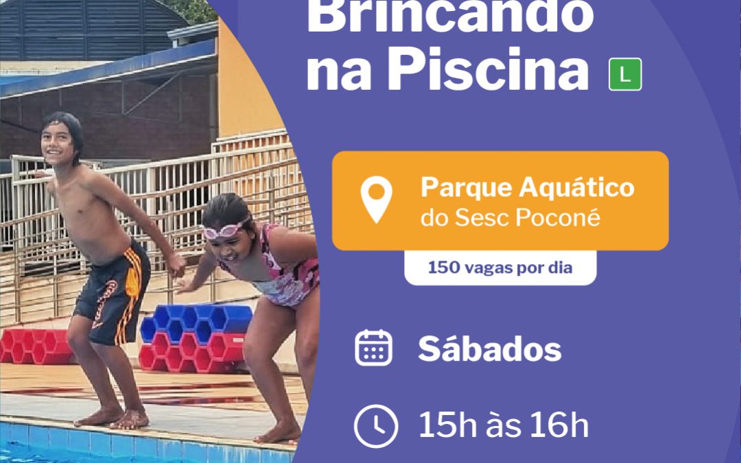 Brincando na Piscina
