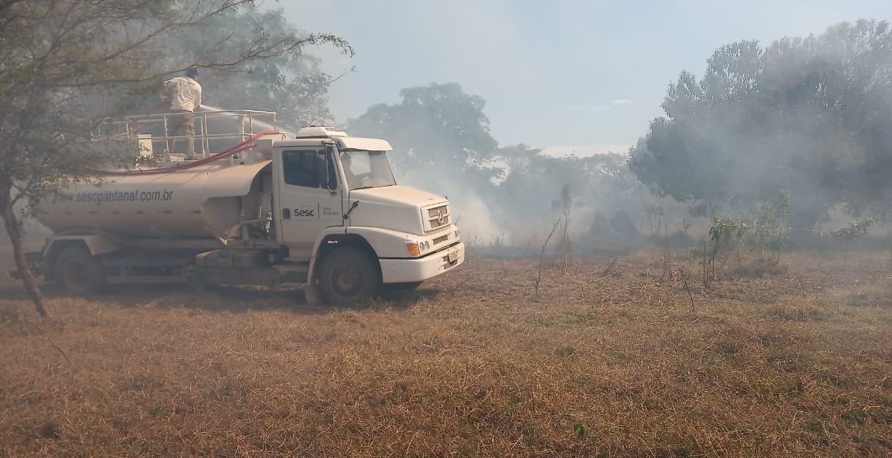 Sesc Pantanal atua na prevenção de incêndios na maior Reserva Natural do país e combate ao fogo em áreas vizinhas