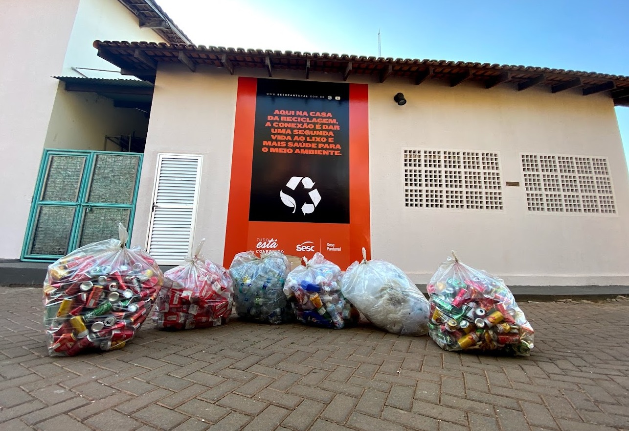 Famílias de Poconé e Várzea Grande são beneficiadas com 82 toneladas de resíduos recicláveis em um ano