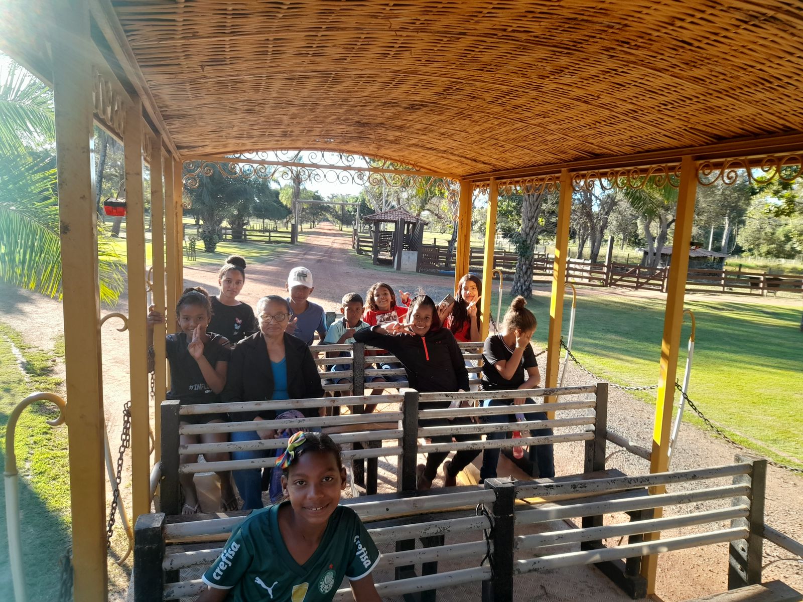 Projeto Território Solidário Infantil atende 40 crianças com atividades educativas e cestas básicas em Poconé
